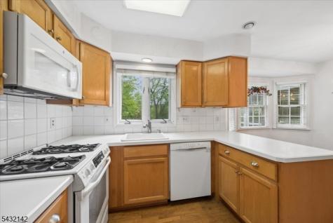 48 Walnut Circle Bernards NJ 07920