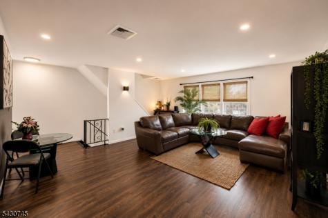 450 Edmund Avenue Paterson NJ 07502
