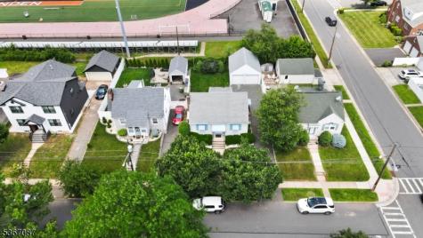 706 Lindegar Street Linden NJ 07036