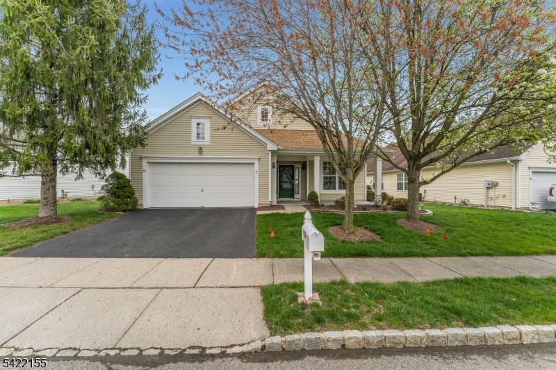 107 Kensington Circle White NJ 07823