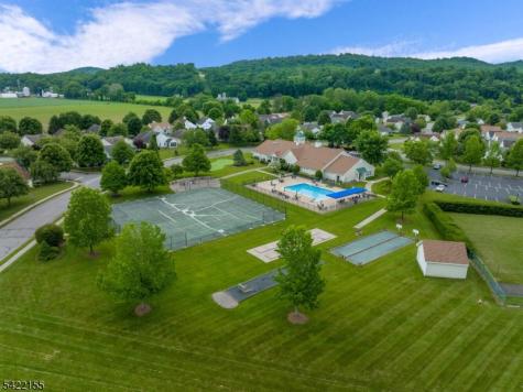 107 Kensington Circle White NJ 07823