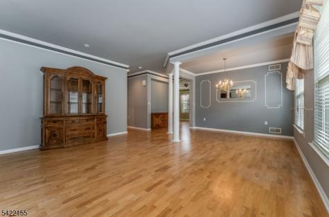 107 Kensington Circle White NJ 07823
