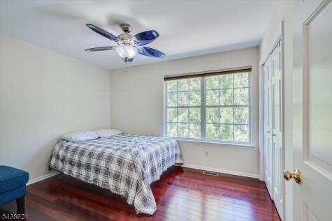 49 Wexford Way Bridgewater NJ 08807