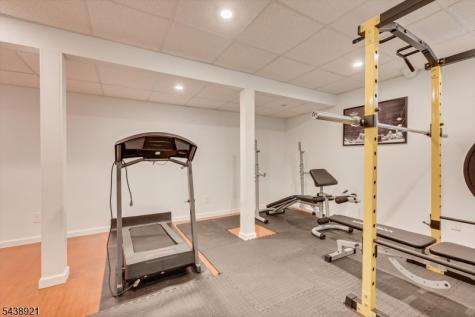 49 Wexford Way Bridgewater NJ 08807