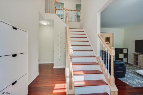 49 Wexford Way Bridgewater NJ 08807