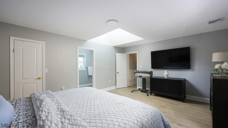 702 Springfield Avenue Cranford NJ 07016