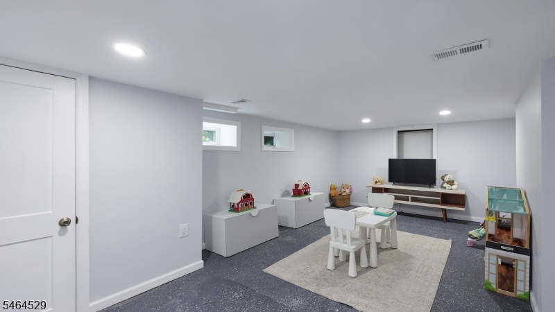 702 Springfield Avenue Cranford NJ 07016
