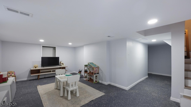702 Springfield Avenue Cranford NJ 07016