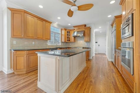 11 Dogwood Drive Readington NJ 08889