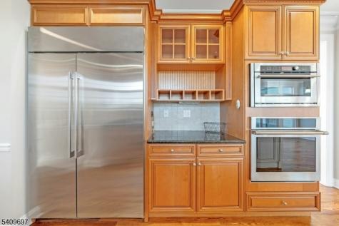 11 Dogwood Drive Readington NJ 08889