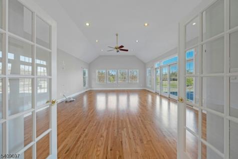 11 Dogwood Drive Readington NJ 08889