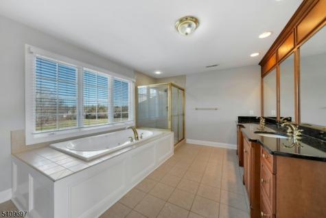 11 Dogwood Drive Readington NJ 08889
