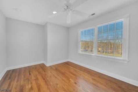 11 Dogwood Drive Readington NJ 08889