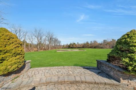11 Dogwood Drive Readington NJ 08889