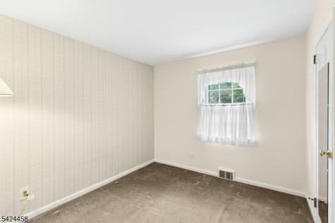 28 Evergreen Drive Berkeley Heights NJ 07922