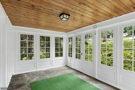 28 Evergreen Drive Berkeley Heights NJ 07922