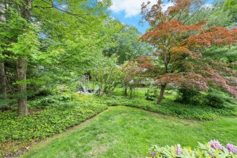 28 Evergreen Drive Berkeley Heights NJ 07922