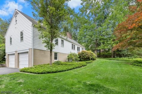 28 Evergreen Drive Berkeley Heights NJ 07922