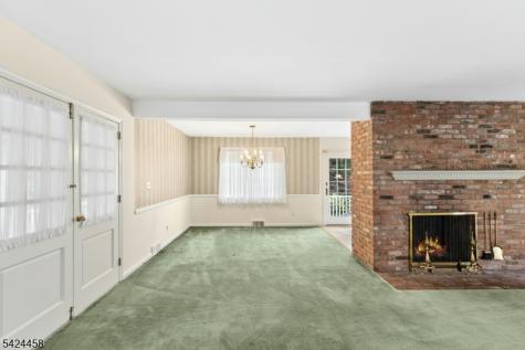 28 Evergreen Drive Berkeley Heights NJ 07922