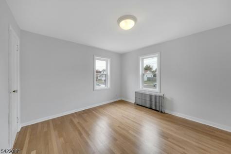32 N 7th Avenue Manville NJ 08835
