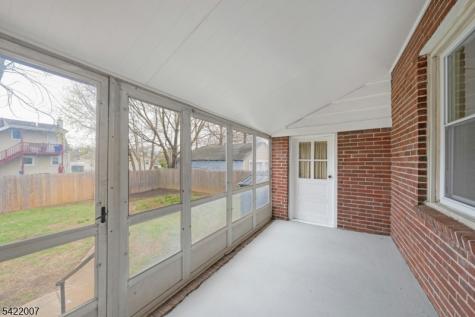 32 N 7th Avenue Manville NJ 08835