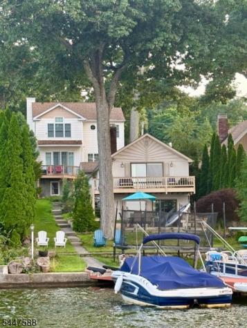 121 Maxim Drive Hopatcong NJ 07843
