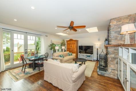 121 Maxim Drive Hopatcong NJ 07843