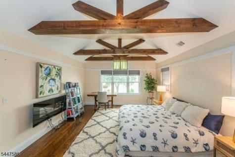 121 Maxim Drive Hopatcong NJ 07843