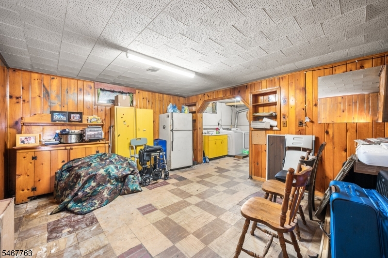 552 Main Street Lodi NJ 07644