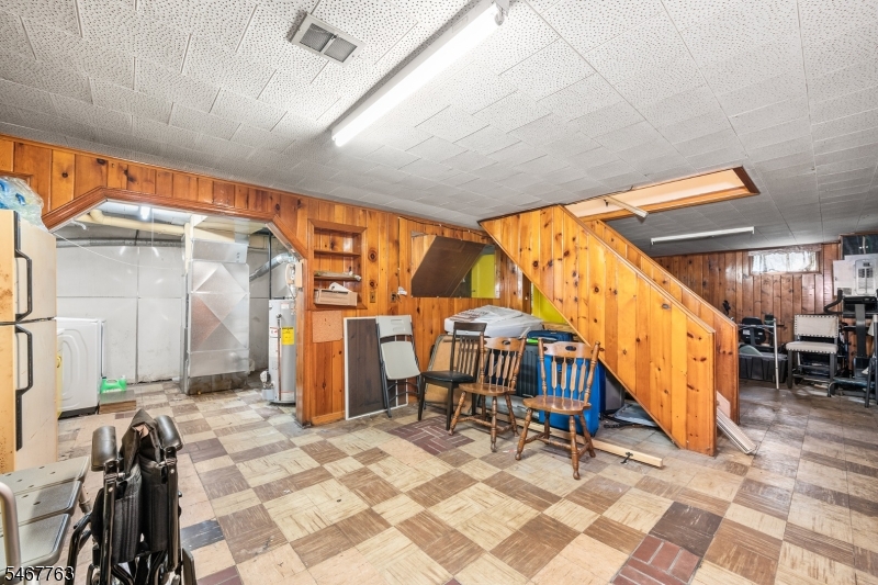 552 Main Street Lodi NJ 07644