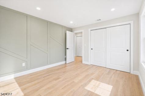44 Melrose Drive Livingston NJ 07039