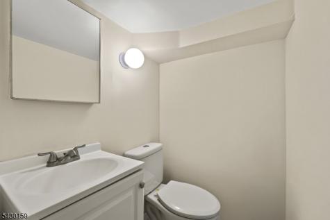 180 Hadley Avenue Clifton NJ 07011
