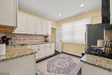 180 Hadley Avenue Clifton NJ 07011