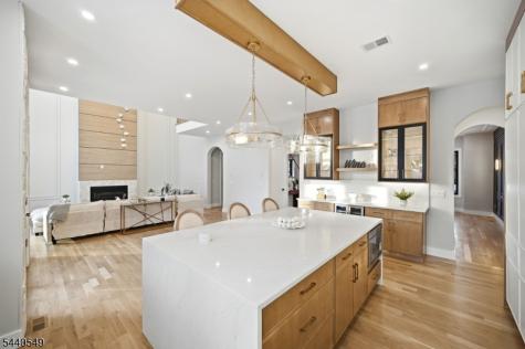 17 Briarwood Road Florham Park NJ 07932