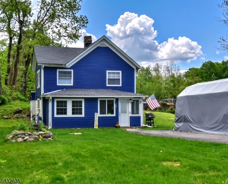 42 Kanouse Road West Milford NJ 07435