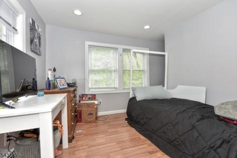 42 Kanouse Road West Milford NJ 07435