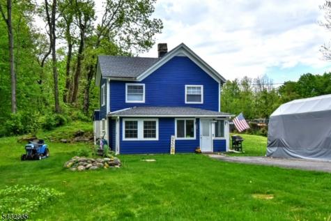 42 Kanouse Road West Milford NJ 07435