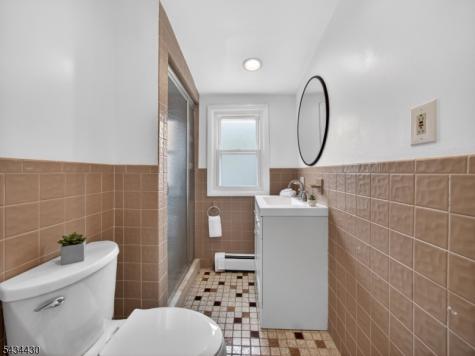 246 Hickory Street Washington NJ 07676