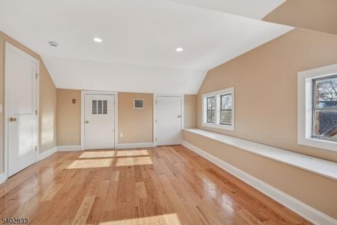 44 Madison Avenue Montclair NJ 07042