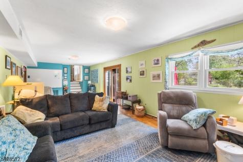 37 Manchester Way Montville NJ 07058