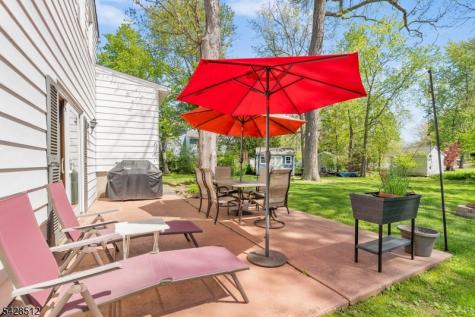 37 Manchester Way Montville NJ 07058