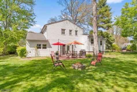37 Manchester Way Montville NJ 07058
