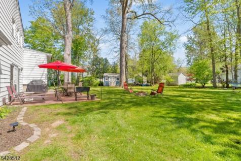 37 Manchester Way Montville NJ 07058