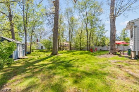 37 Manchester Way Montville NJ 07058