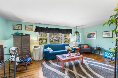 37 Manchester Way Montville NJ 07058
