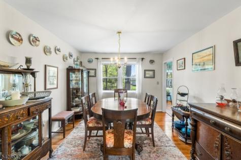 37 Manchester Way Montville NJ 07058