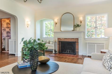496 Ridgewood Avenue Glen Ridge Boro NJ 07028