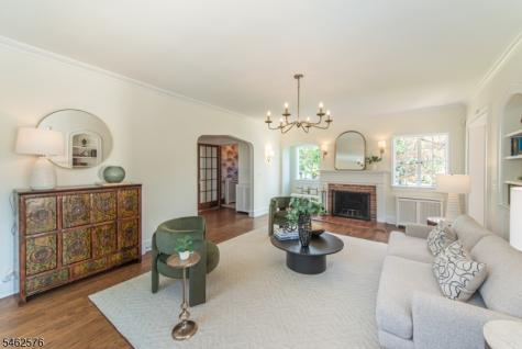 496 Ridgewood Avenue Glen Ridge Boro NJ 07028