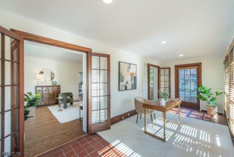 496 Ridgewood Avenue Glen Ridge Boro NJ 07028