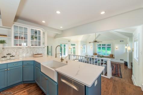 496 Ridgewood Avenue Glen Ridge Boro NJ 07028